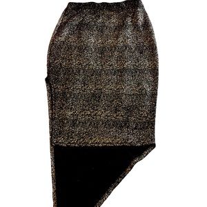 Gold and black fitted skirt .